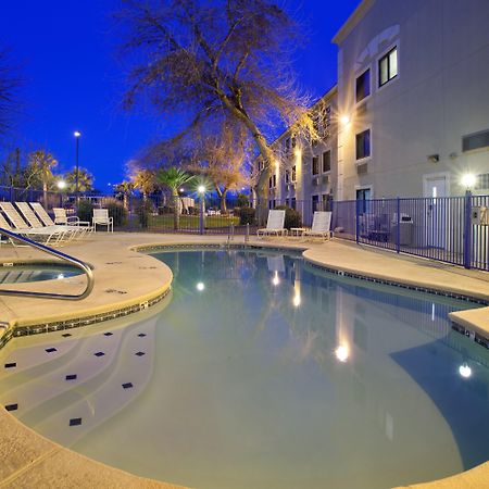 Holiday Inn Express Tucson-Airport By Ihg Exteriör bild