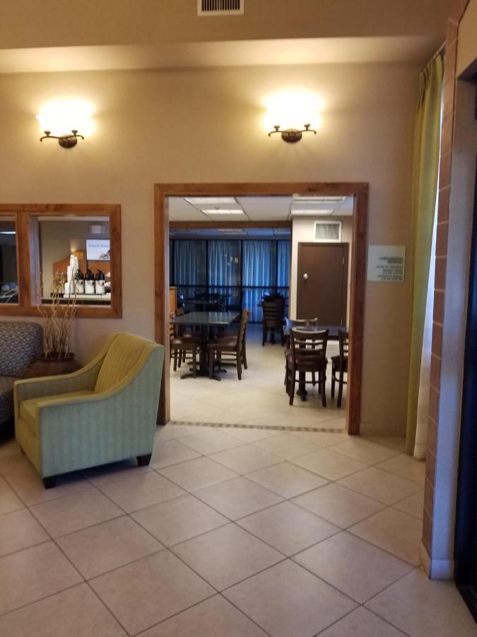 Holiday Inn Express Tucson-Airport By Ihg Exteriör bild